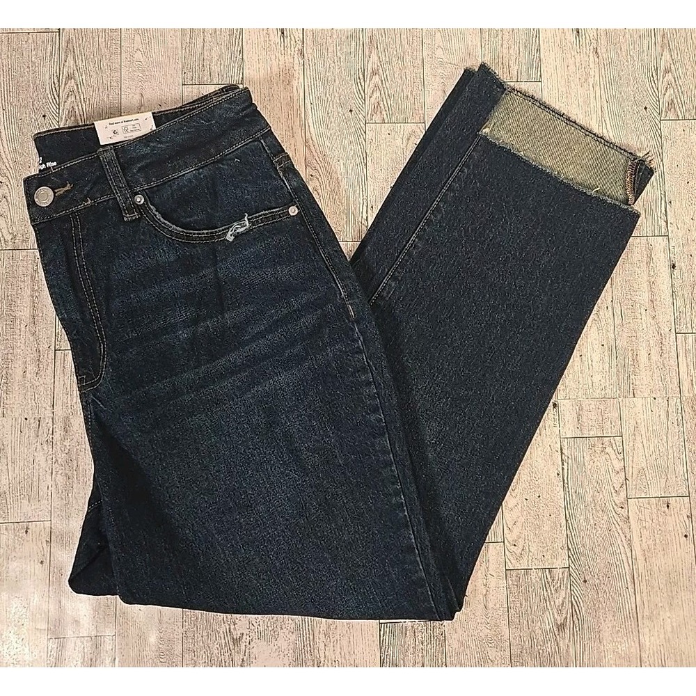 Time & Tru Jeans 12 Straight Cropped Step Hem High Rise Dark Wash NEW